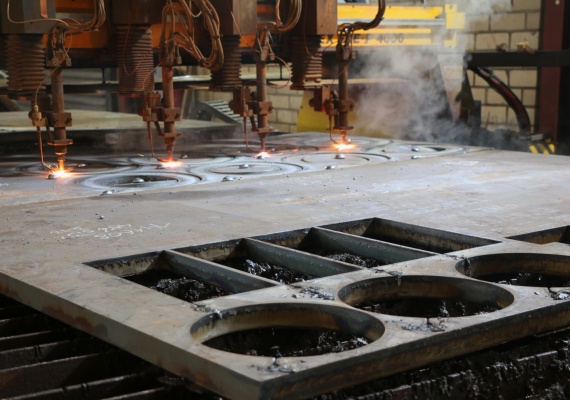 Brennschneidbetrieb 2.jpg