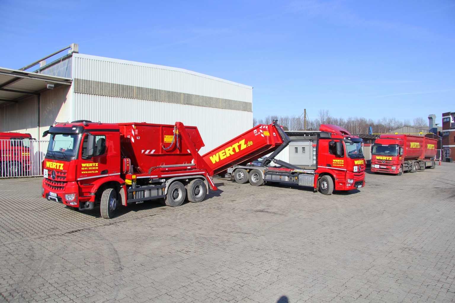 Container und Entsorgungsdienste