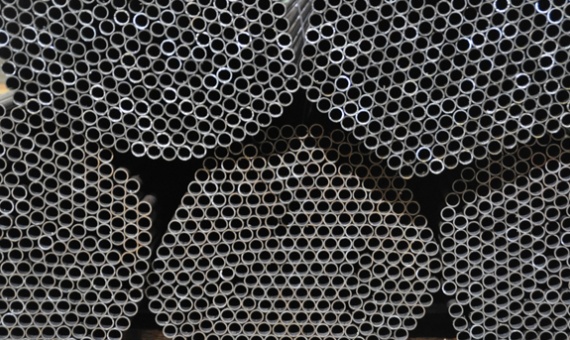 Rundrohre Stahl.jpg